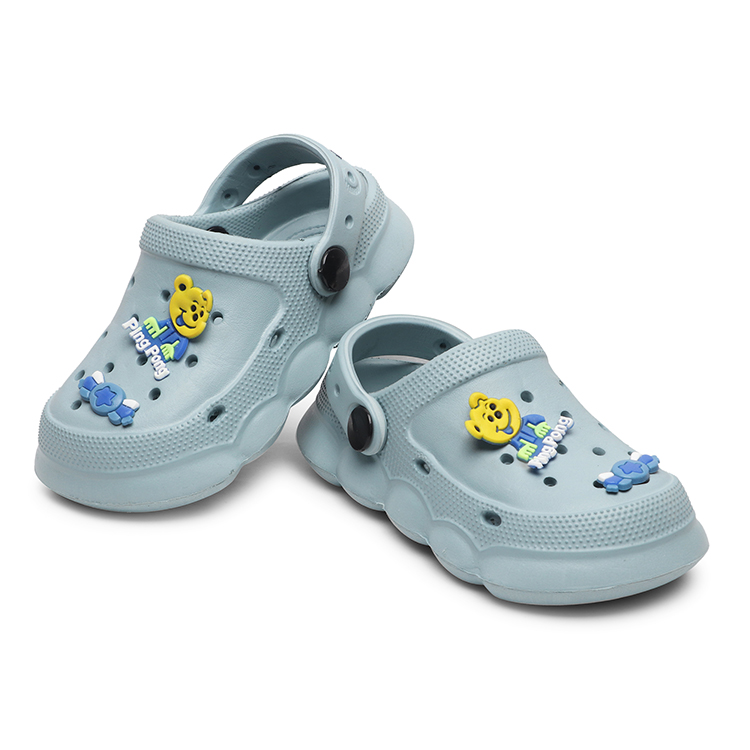 School Shoes Manufacturers in Delhi